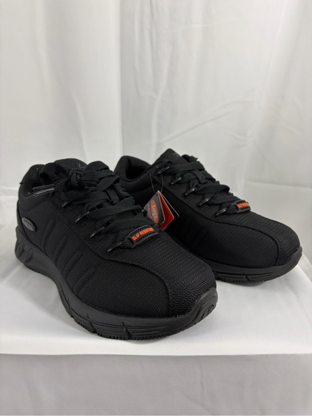 NWT Lugz Women’s Size 7.5 Black Slip-Resistant Mesh Walking Shoes